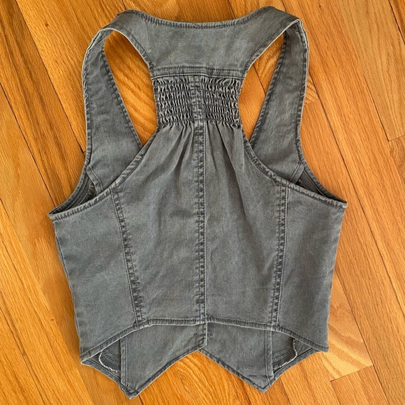 GARAGE Top - Picture 4 of 4